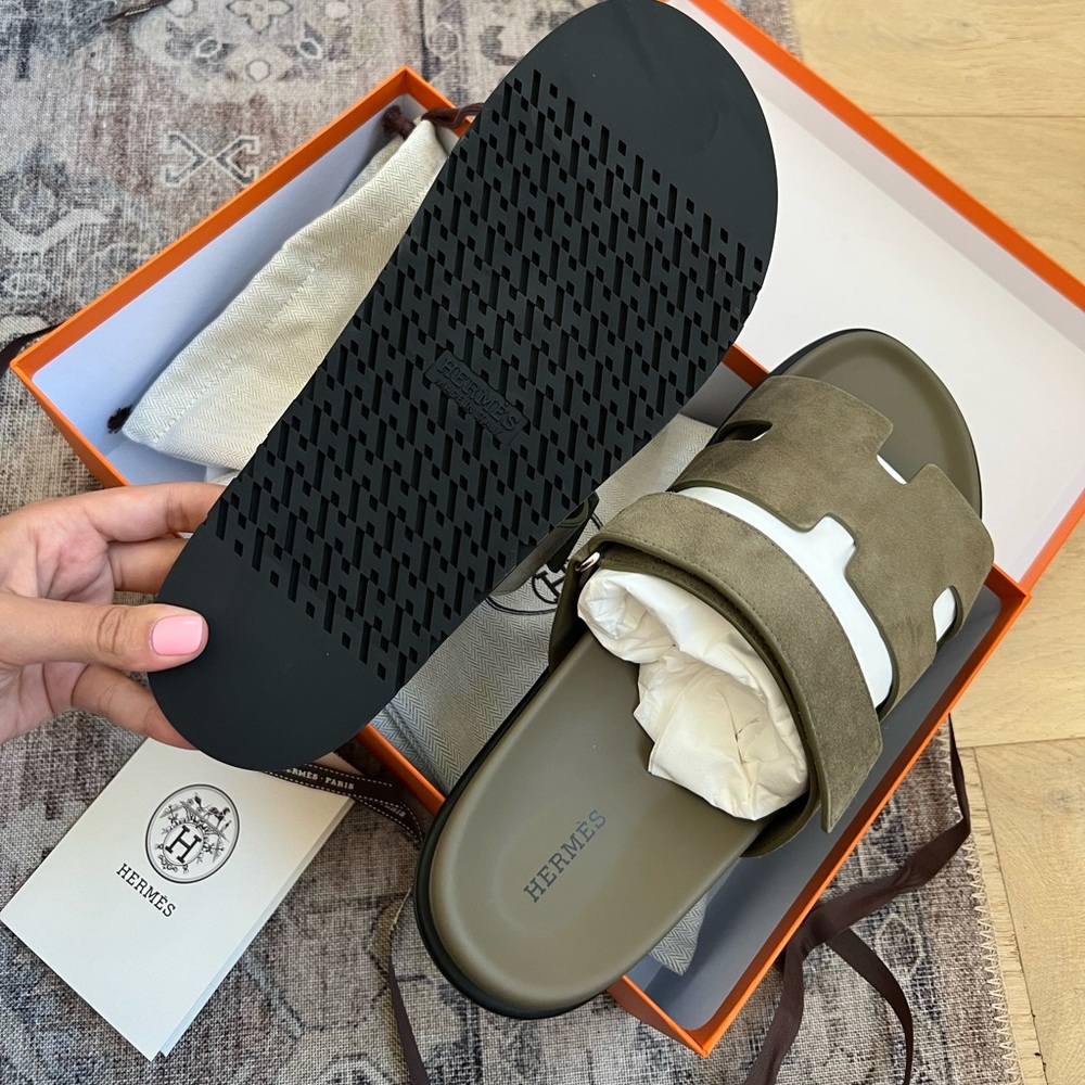 SOLD Chypre sandals Hermes - Picture 3 of 3